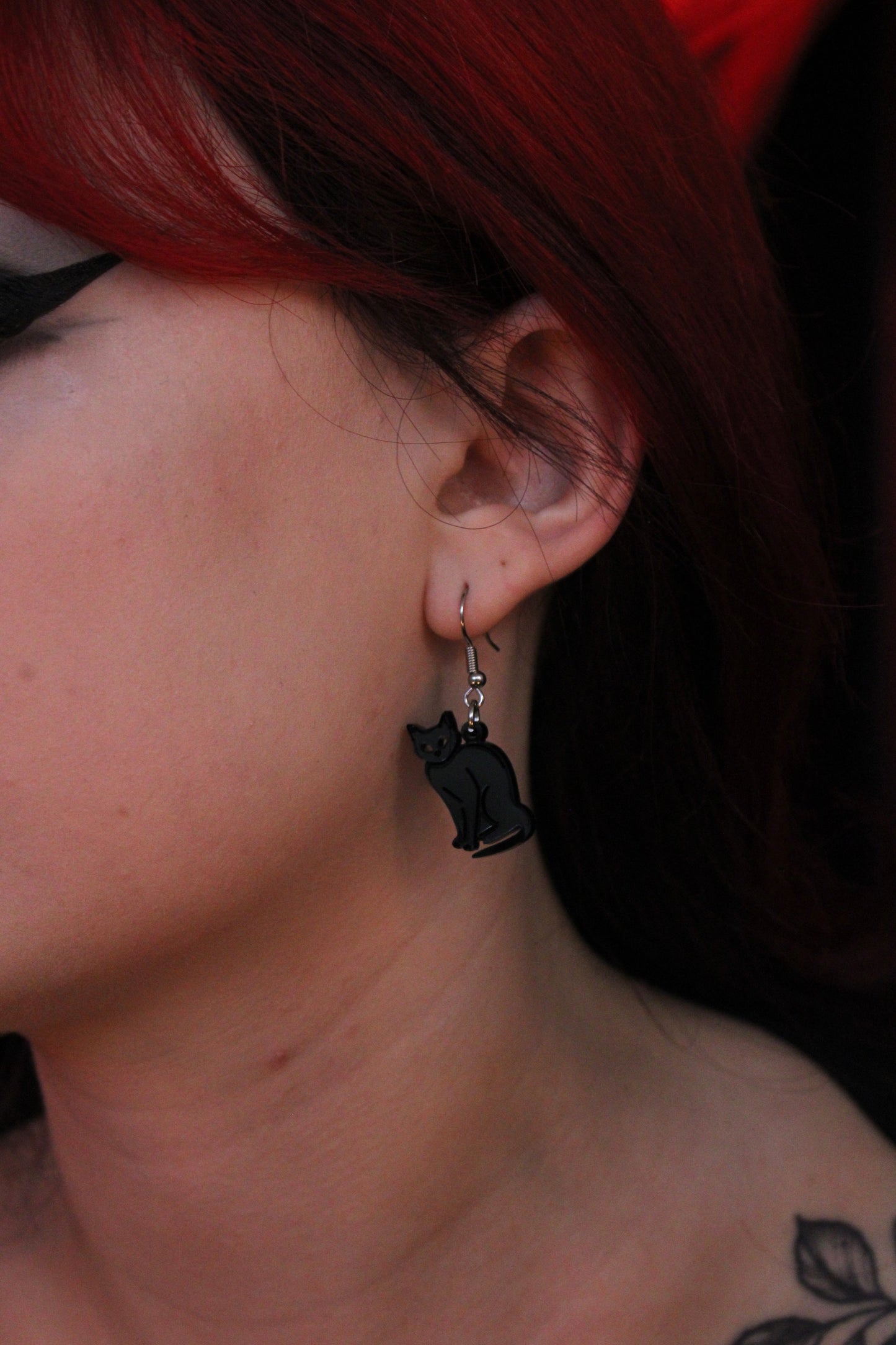 Greta Black Cat Earrings