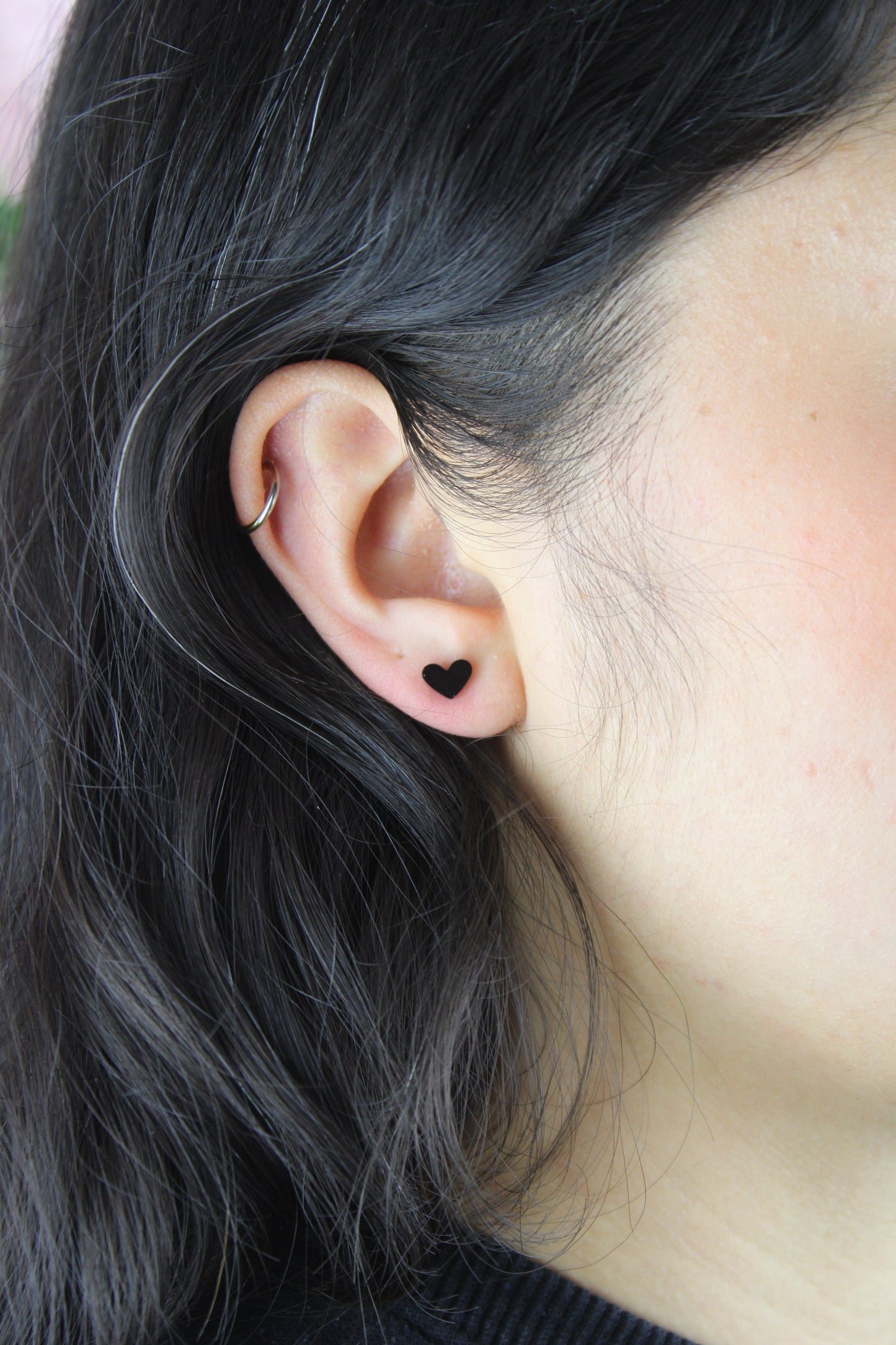 Heart Screw On Stud Earrings - Black
